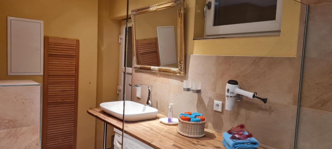 Ferienwohnung Halle/Lettin Halle  Esterno foto